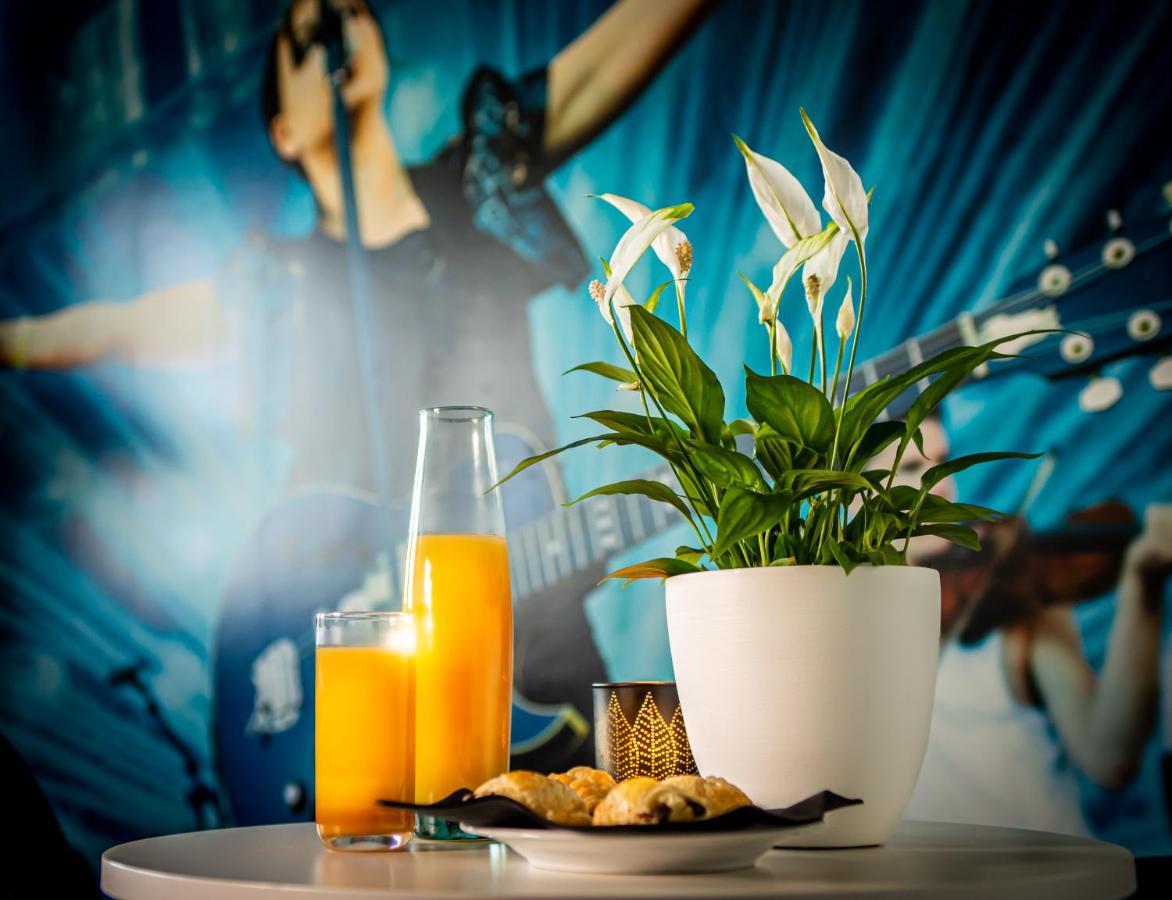 Hotell Hulingen Hultsfred Buitenkant foto